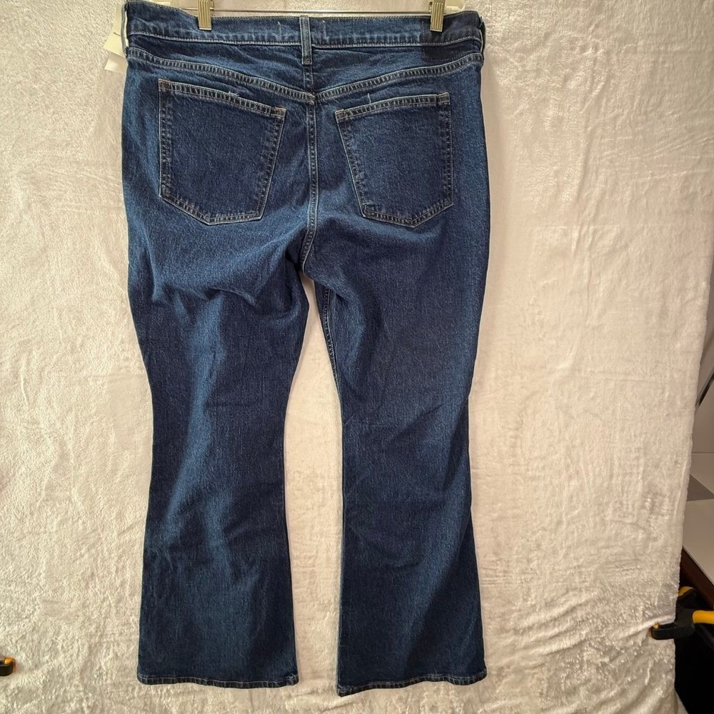 Abercrombie & Fitch Mid Rise Bootcut Jeans Womens 33 Short Dark Wash Stretch NWT - Picture 4 of 11